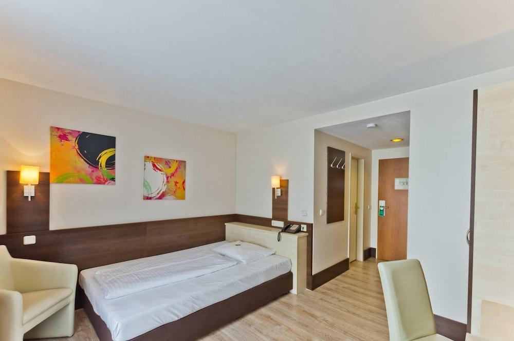 מינכן Hotel Astor מראה חיצוני תמונה