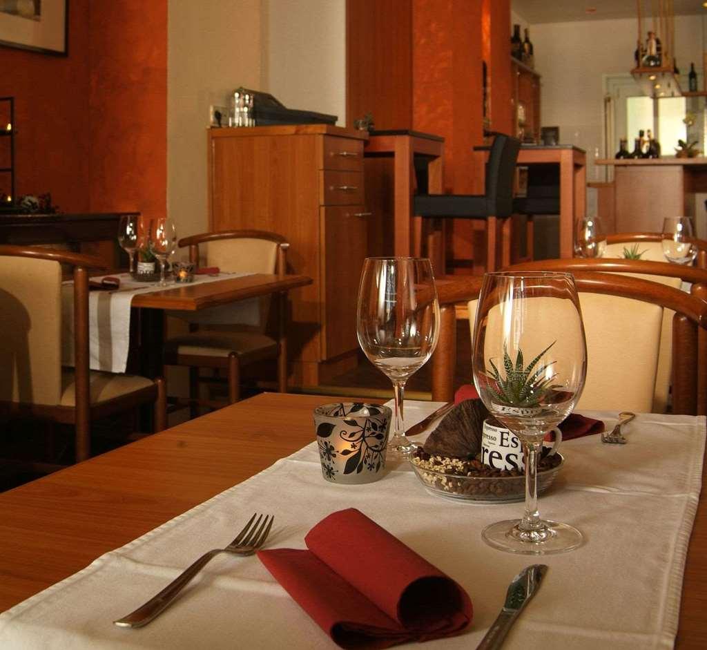 מינכן Hotel Astor מסעדה תמונה